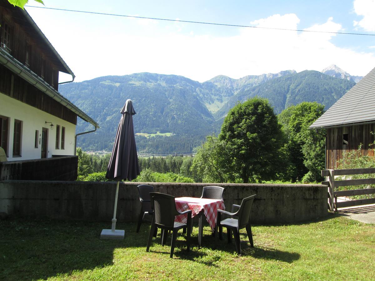 Kotschach-Mauthen Schloss Manndorf Gaestehaus מראה חיצוני תמונה